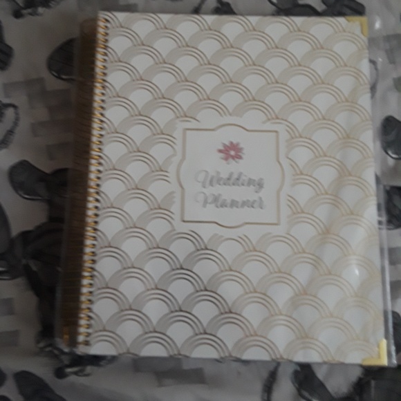 David's Bridal faromal and wedding shoes - Picture 8 of 8